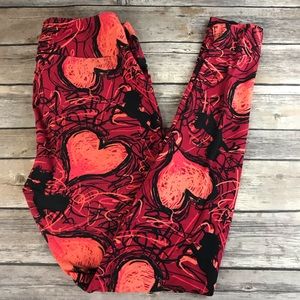 LuLaRoe Valentine’s Leggings w/ hearts & unicorns